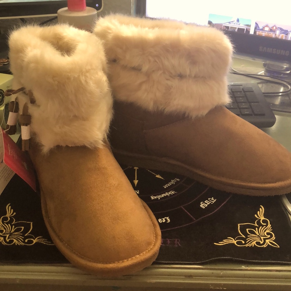 Cupcake Couture Boots